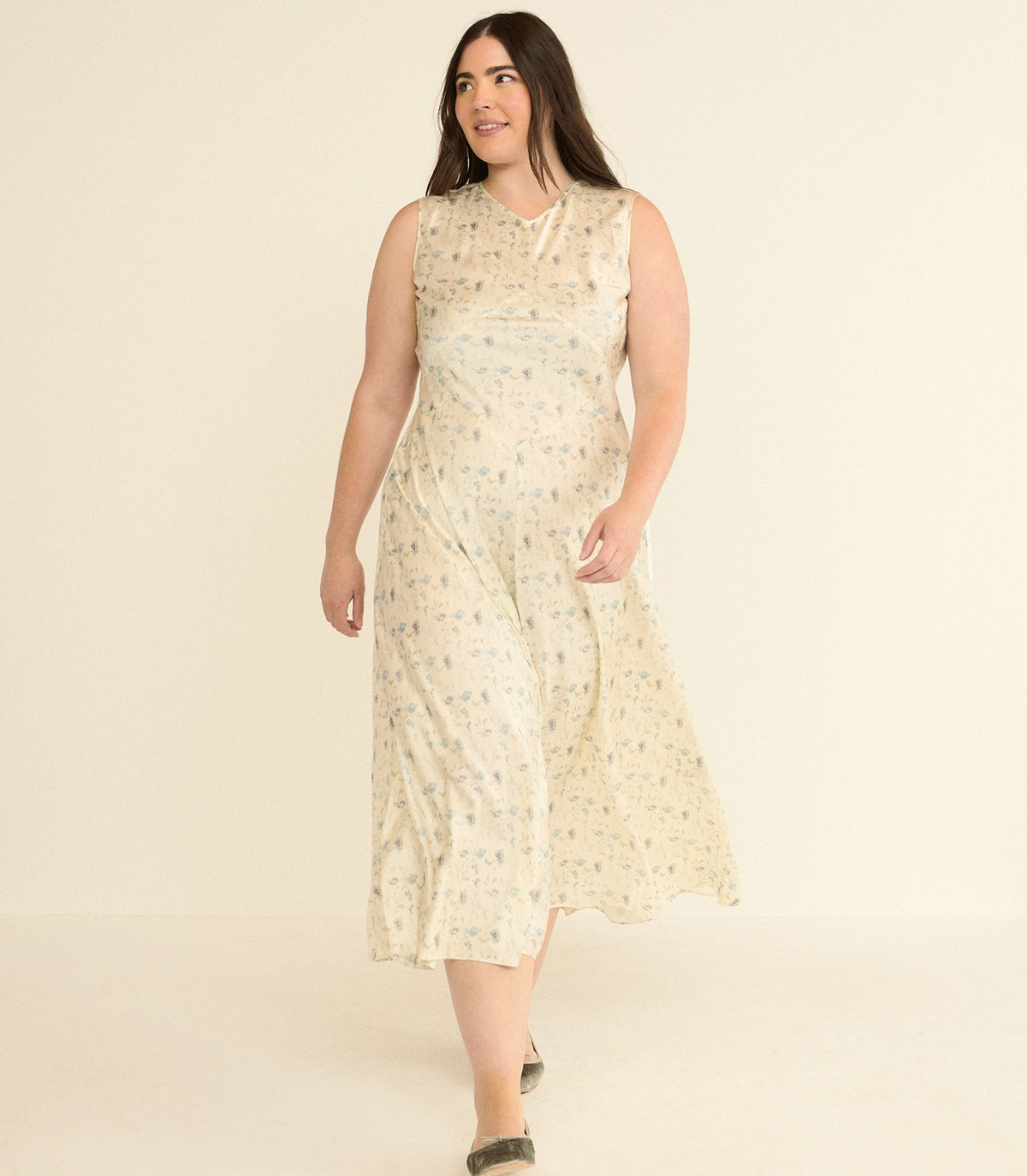 Adelana Dress in Camellia Bloom, view 9