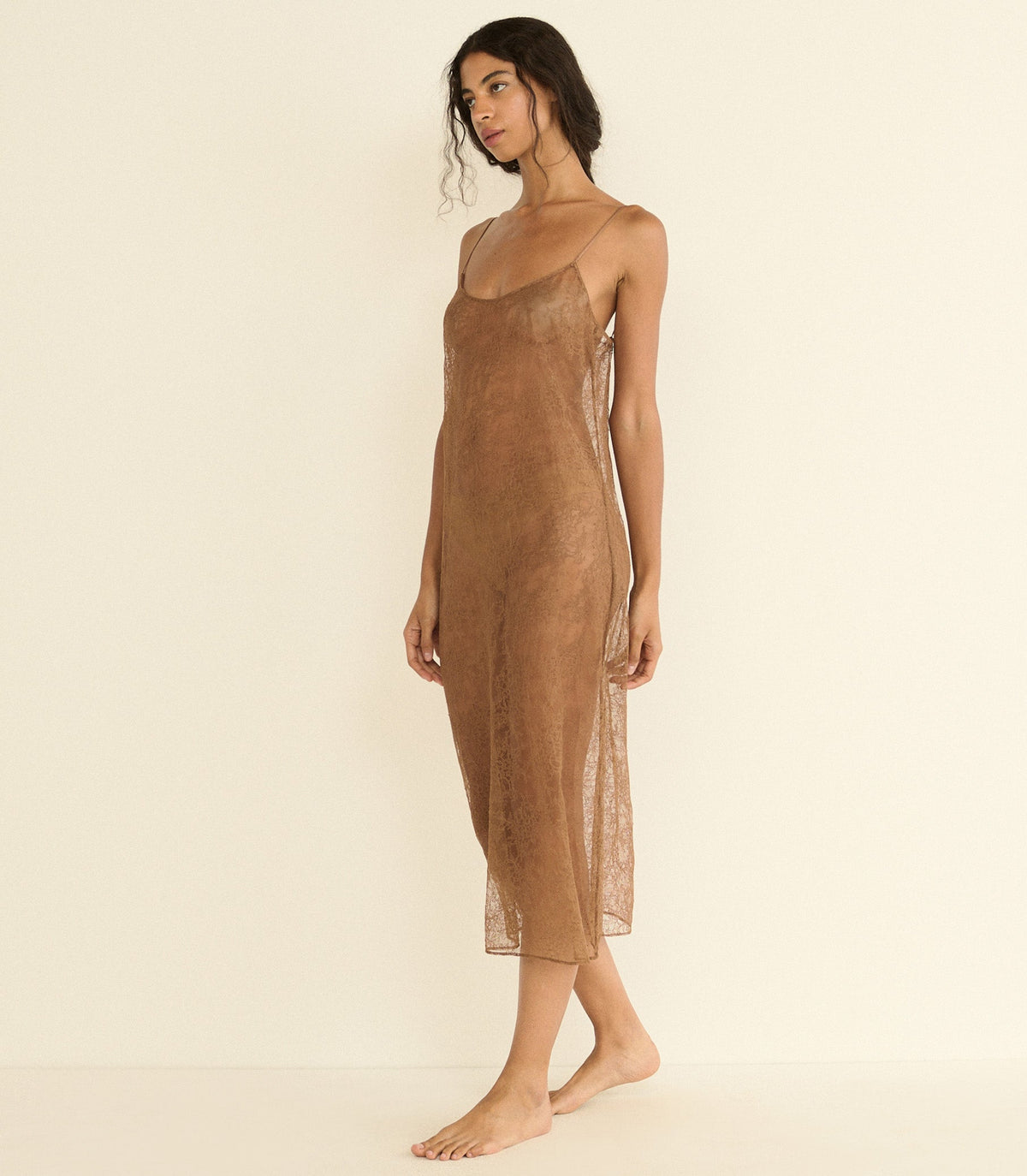 Amedine Slip in Carob