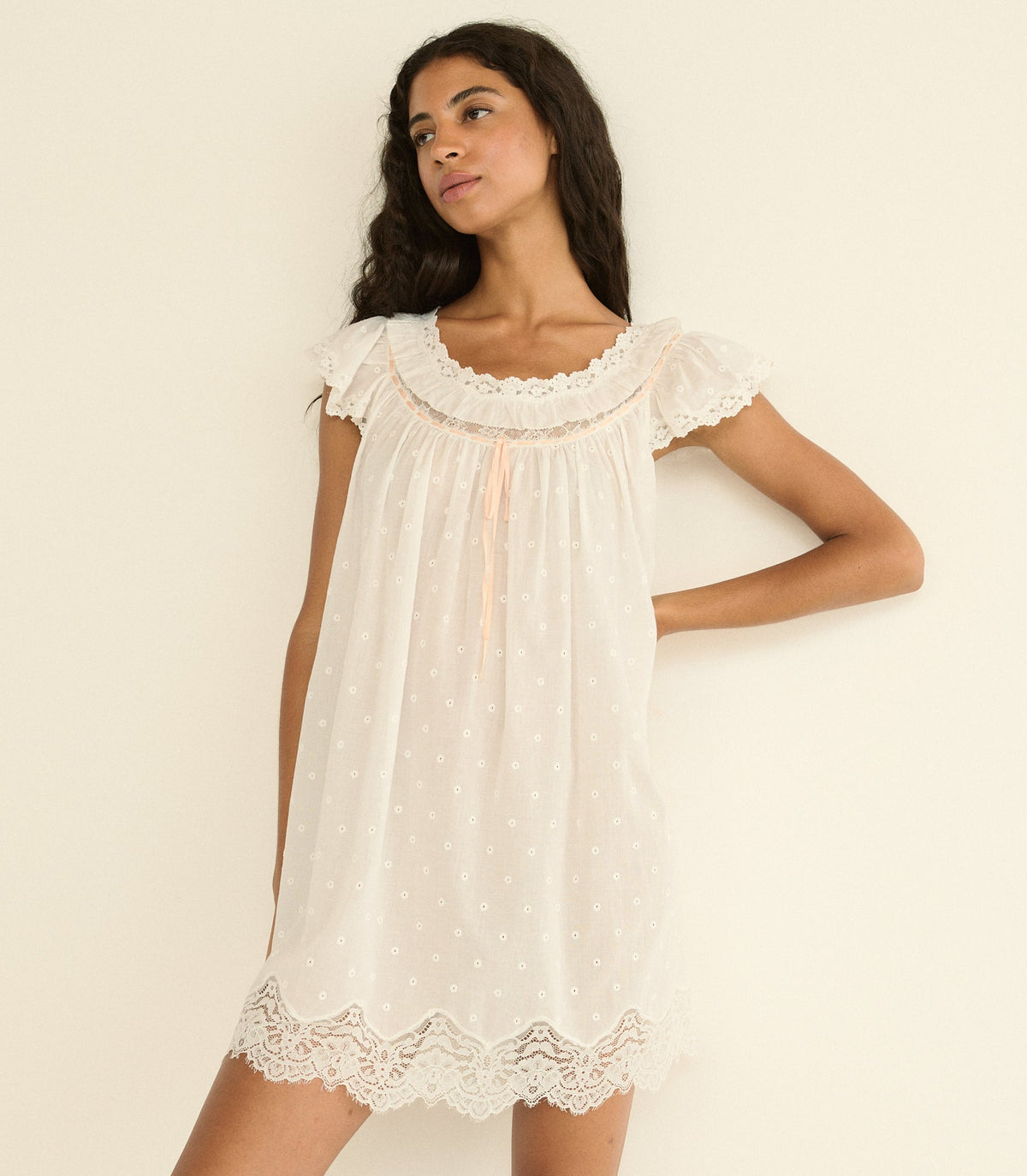 Amore Nightgown in Salt