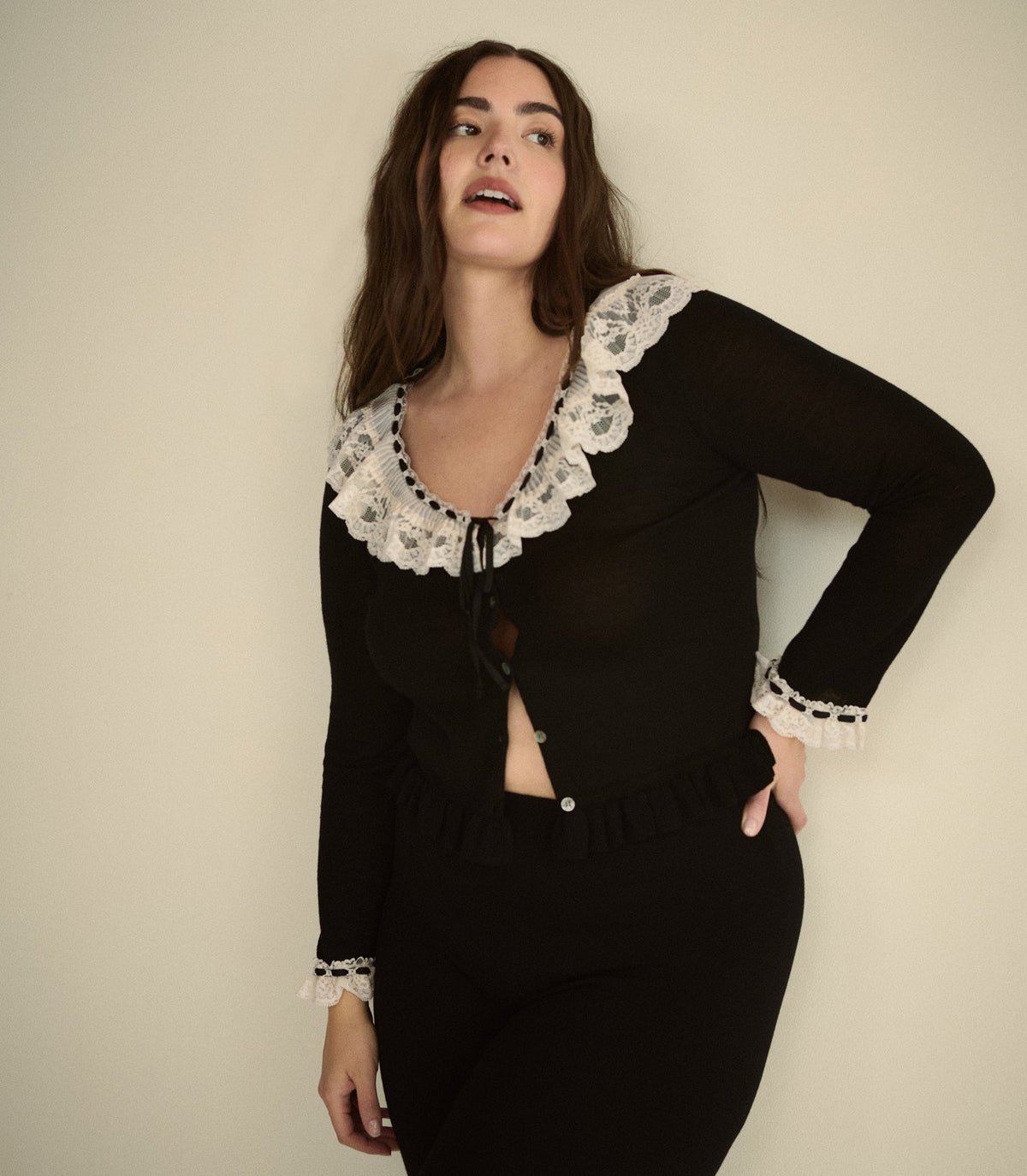 Aubrielle Cardigan in Black, view 5