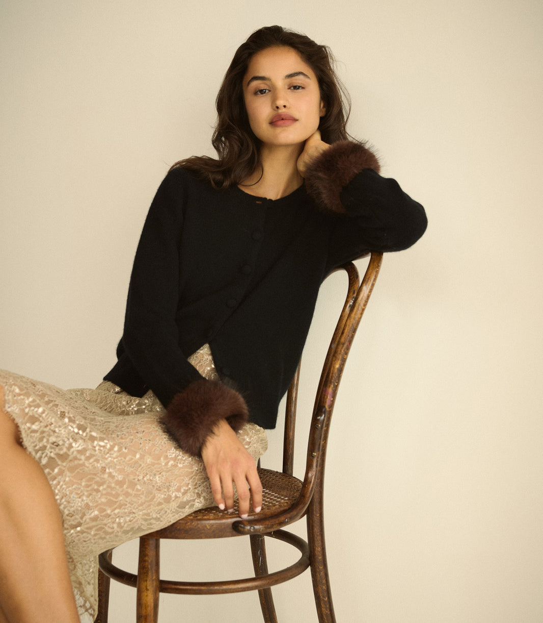 Clara Cashmere Cardigan in Black