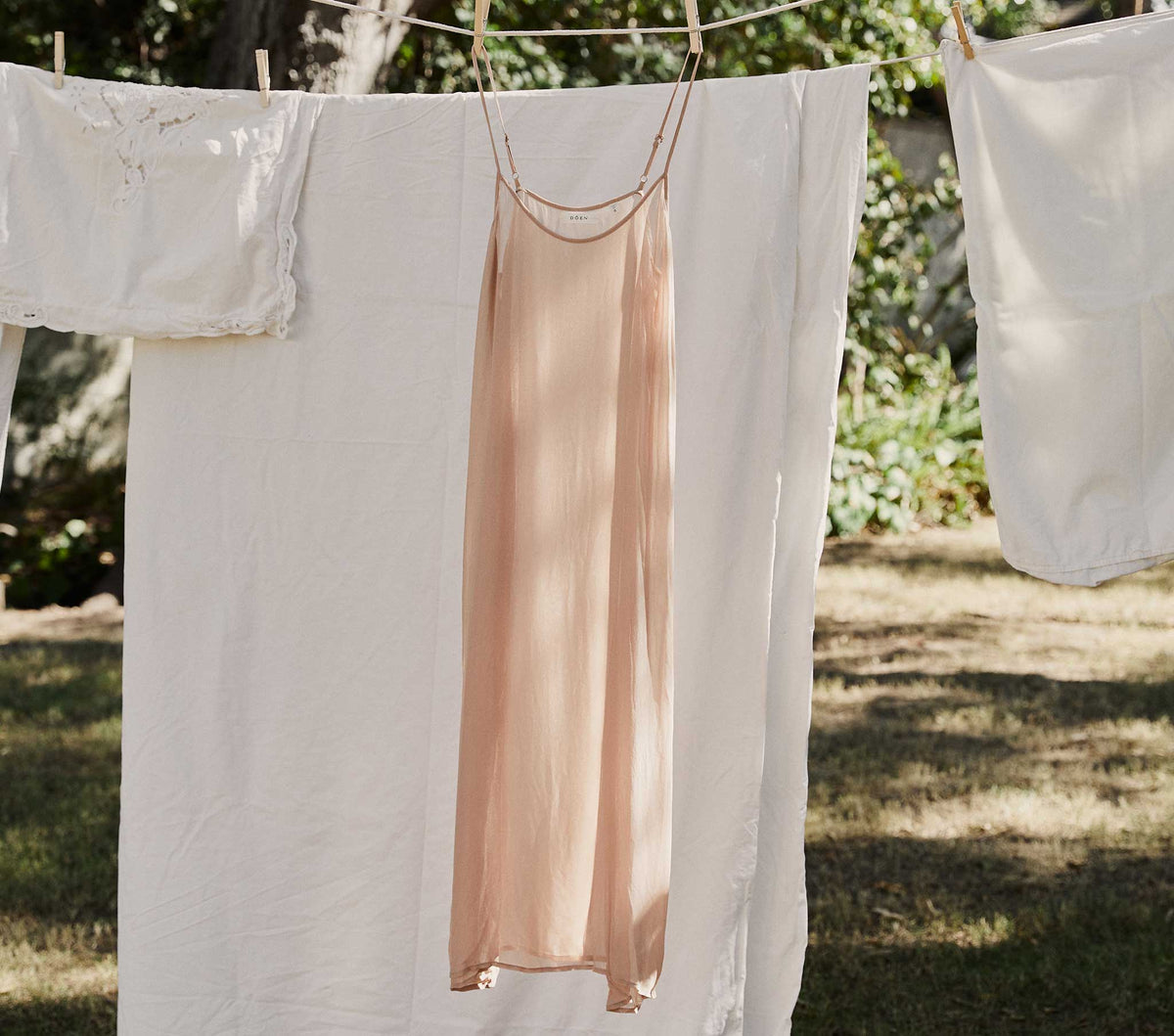 Long Scoop Neck Slip in Conch