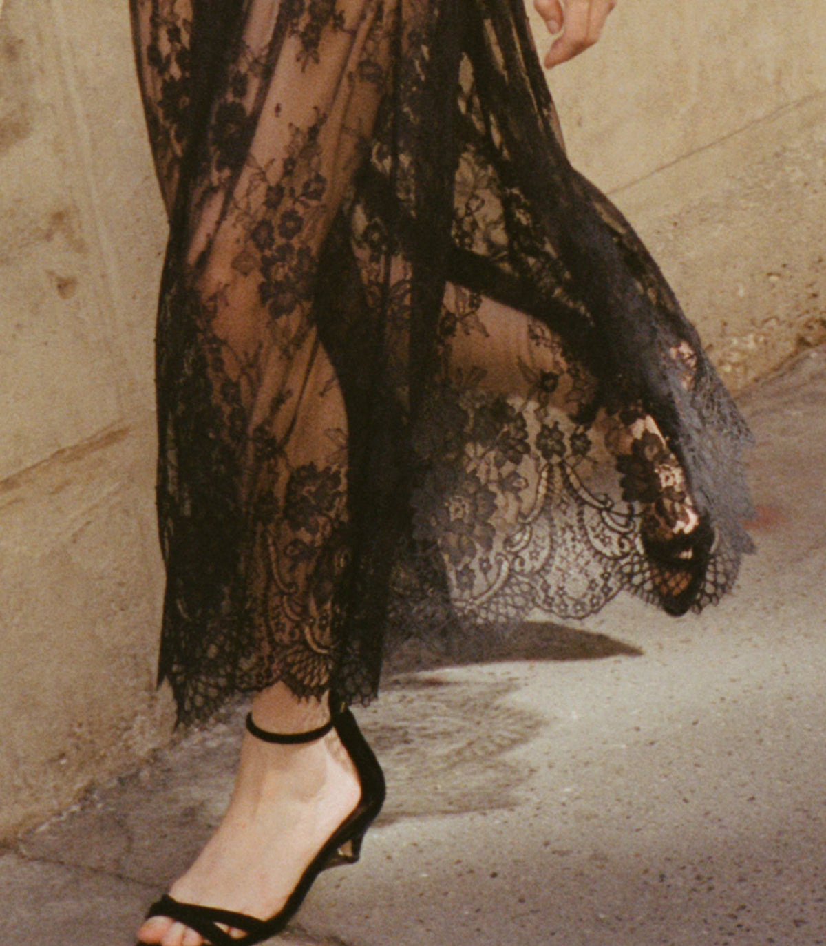 Giulia Heel in Black Velvet, view 4