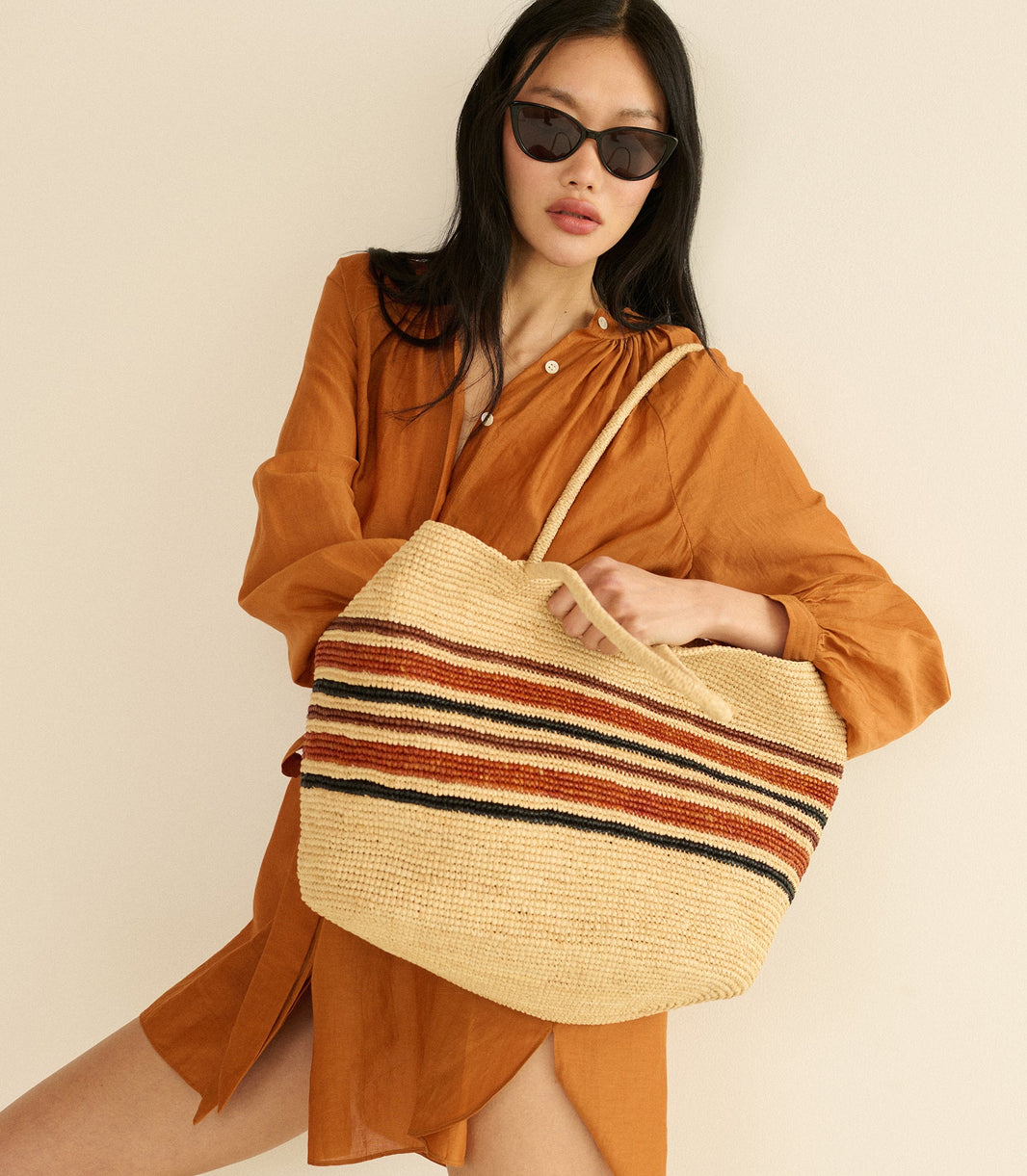 Grande Harbour Tote in Natural Striped Raffia