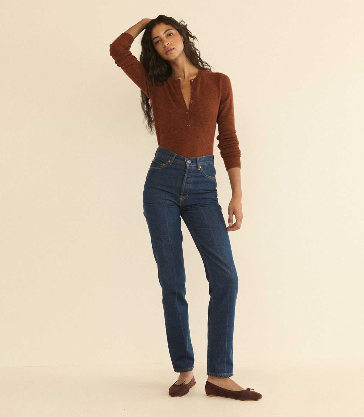 Heath Cashmere Henley in Ember, view 2