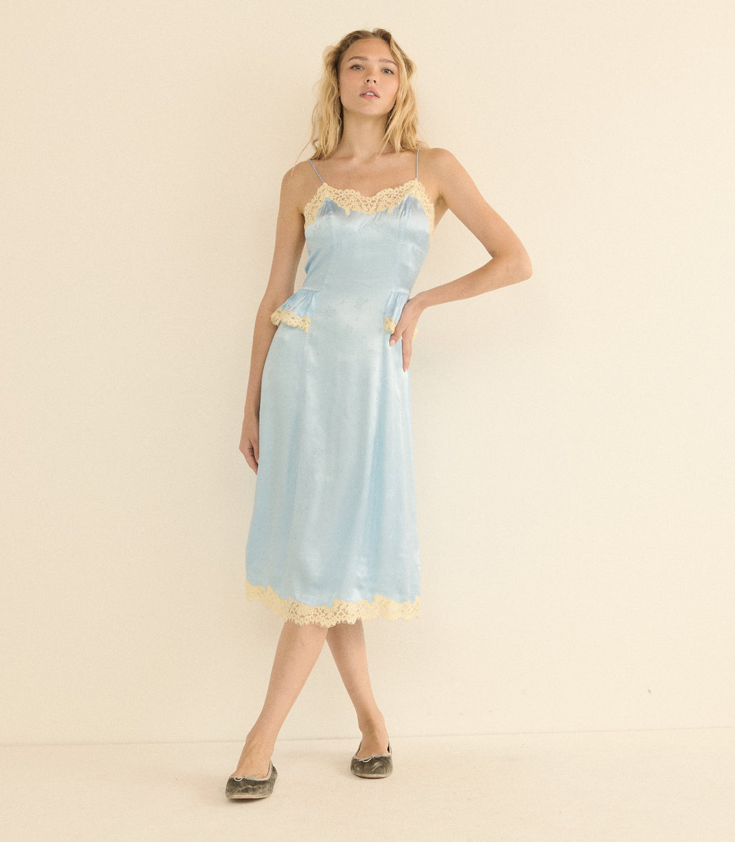 Lise Dress in Forget Me Not
