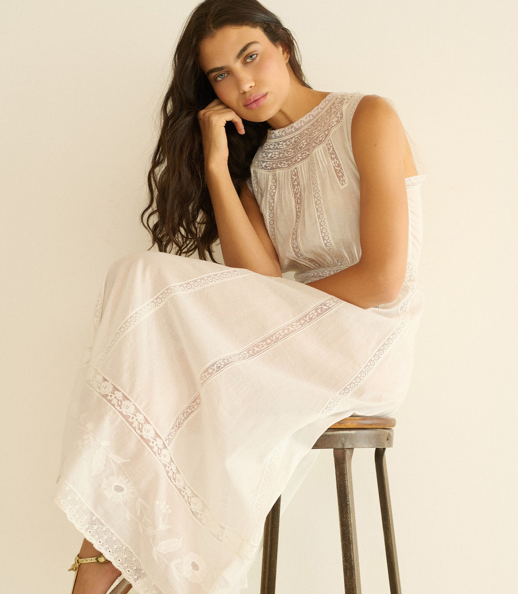 Liviana Dress in Salt