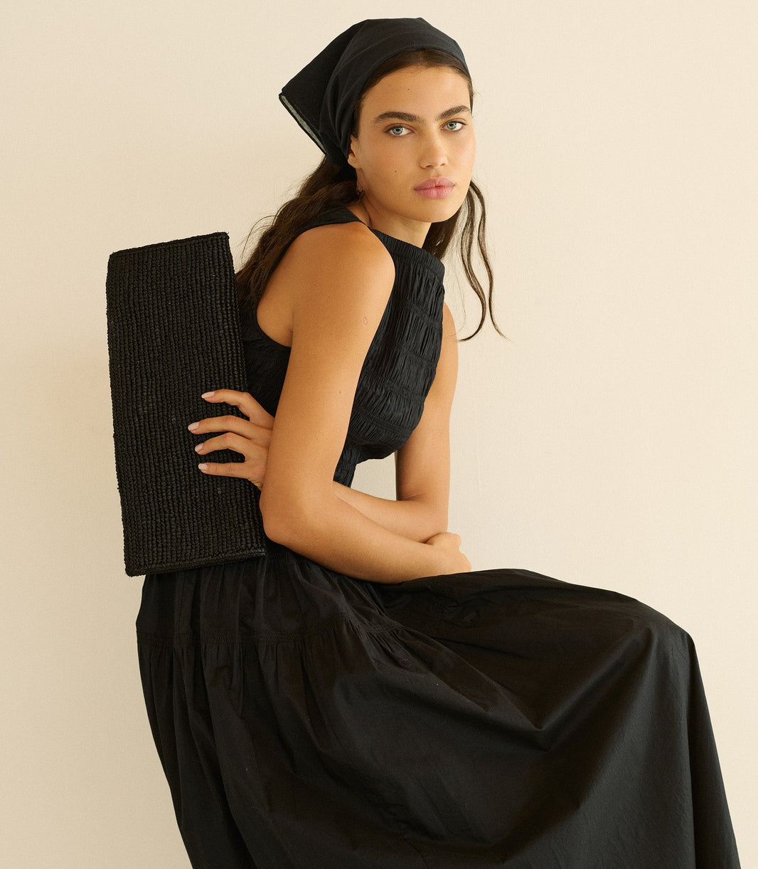 Muriel Clutch in Black Raffia