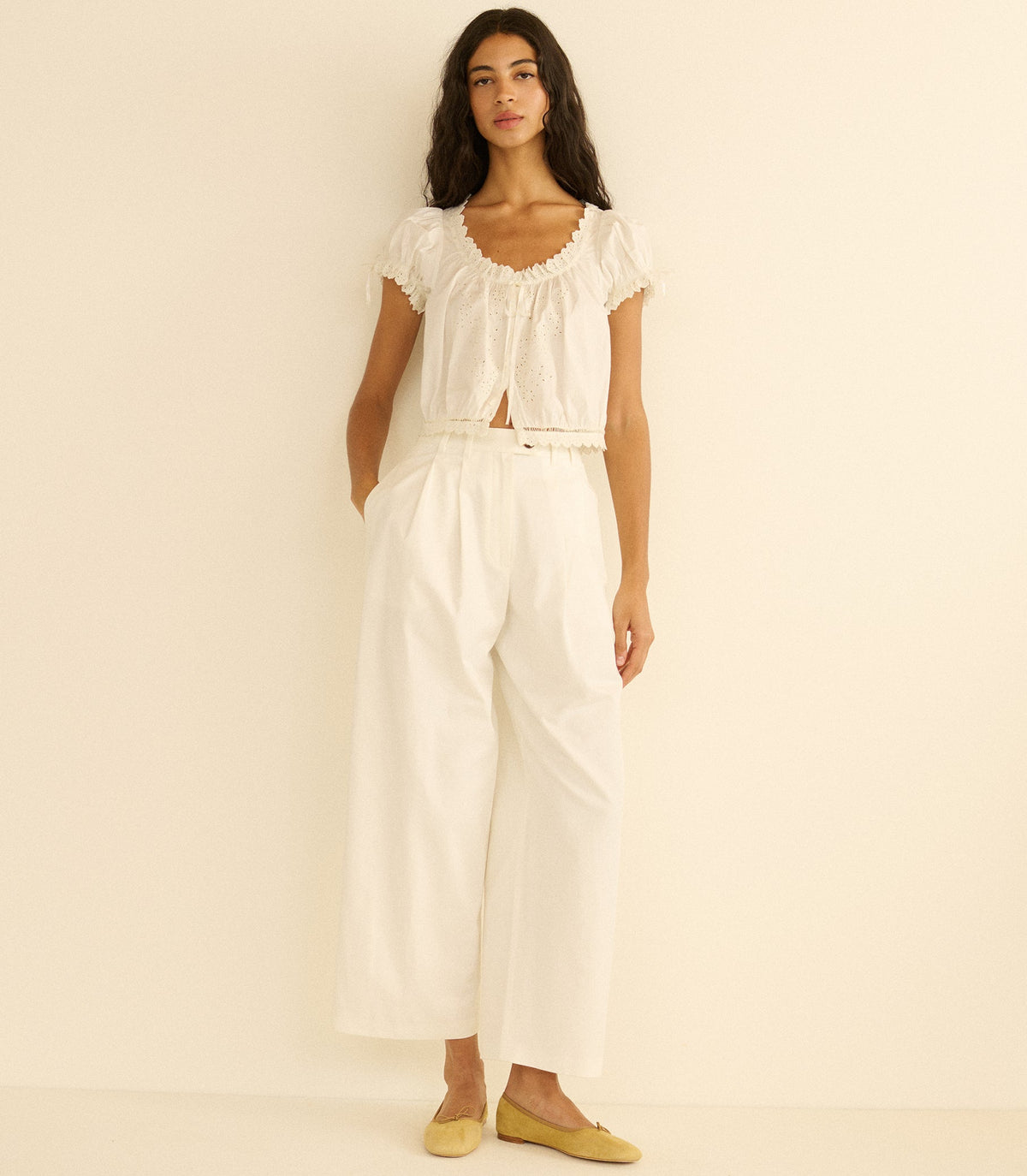 Lisa Pant in Salt