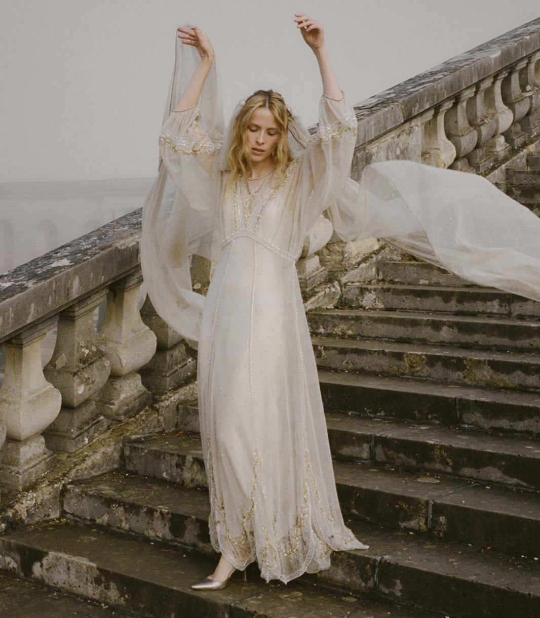 Oliana Anniversary Dress in Jardin D'Amboise
