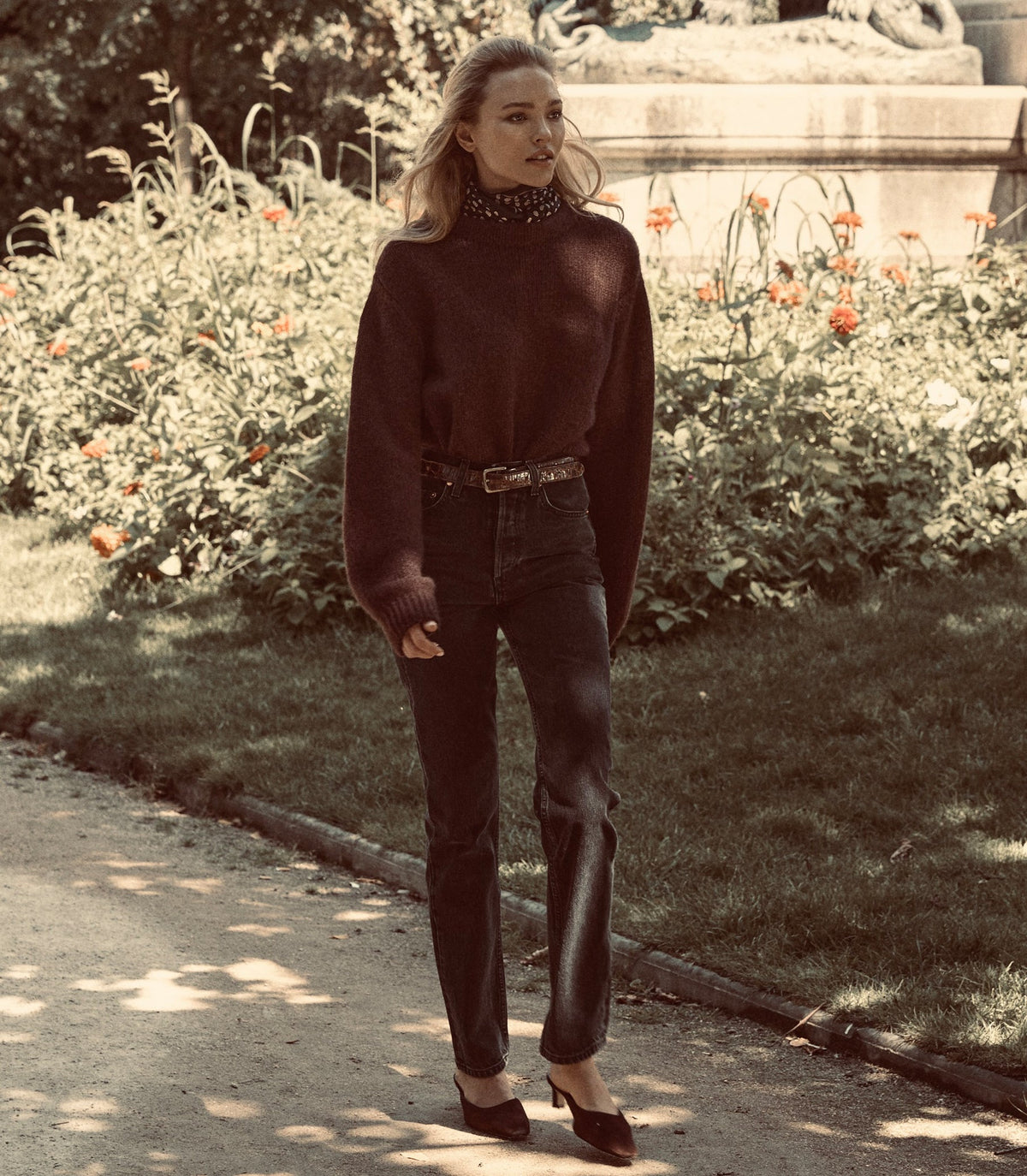 Ondine Jean in Coal Black Wash, view 7