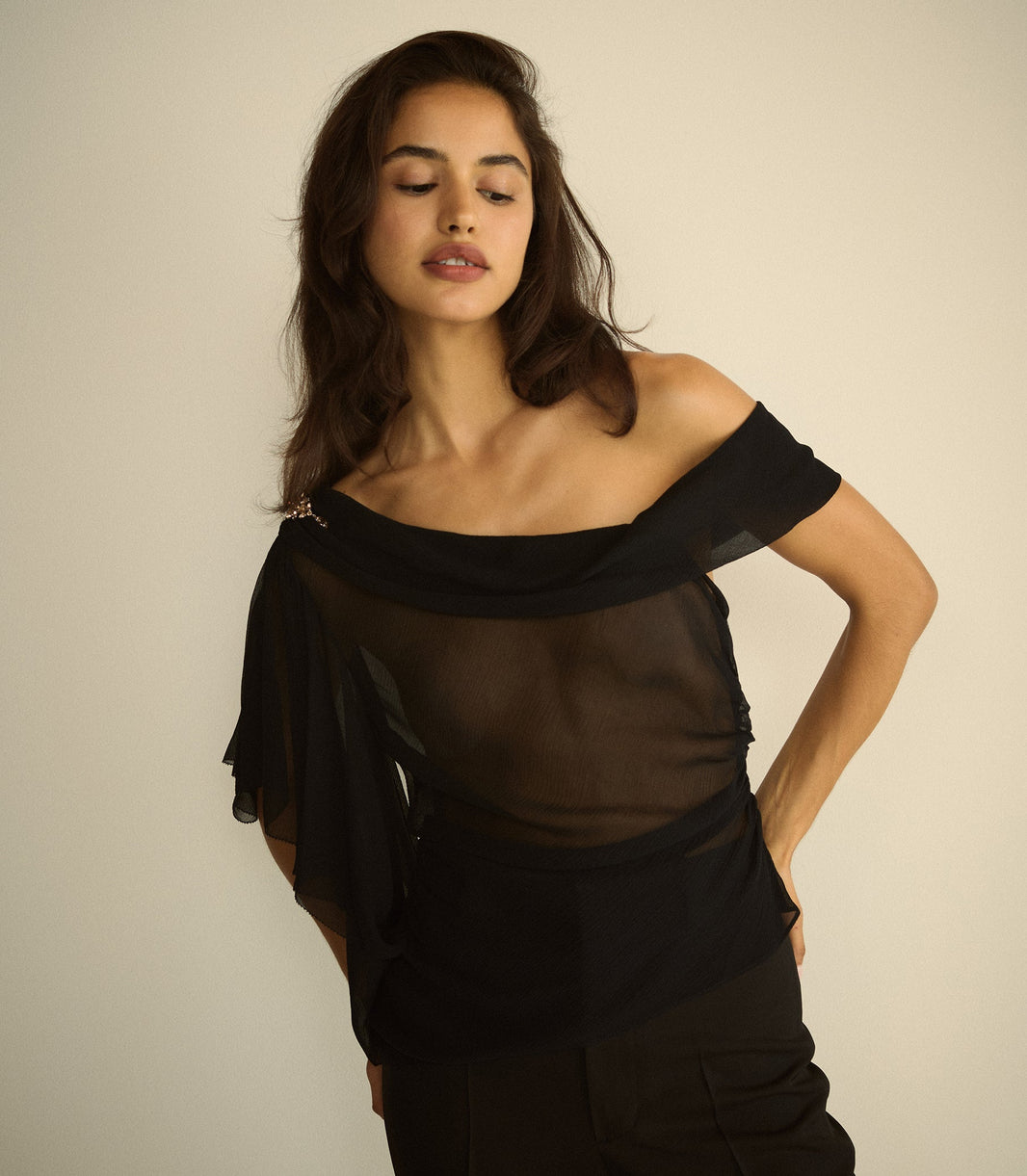 Opera Top in Black