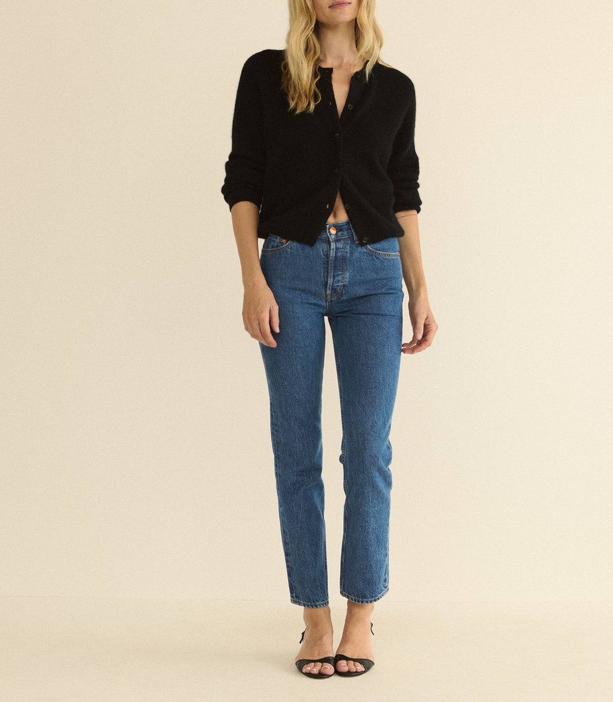 Peroline Cashmere Cardigan in Black, view 6