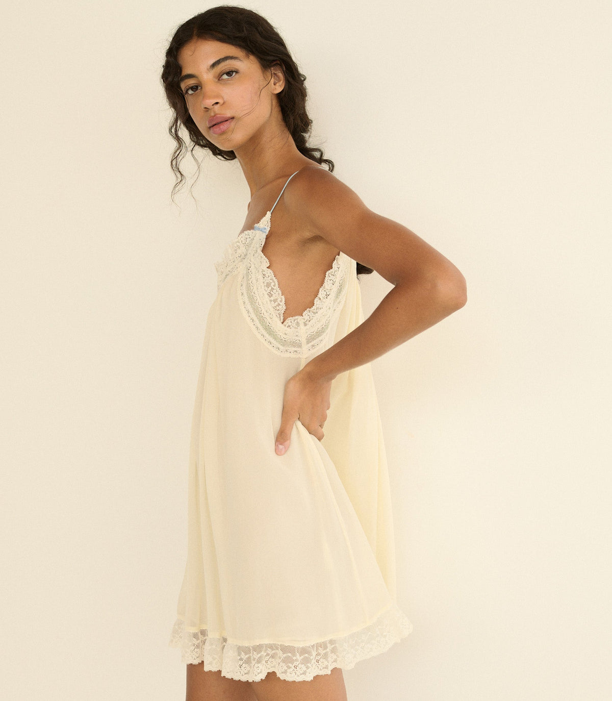 Penelope Dress in Vanille, view 3