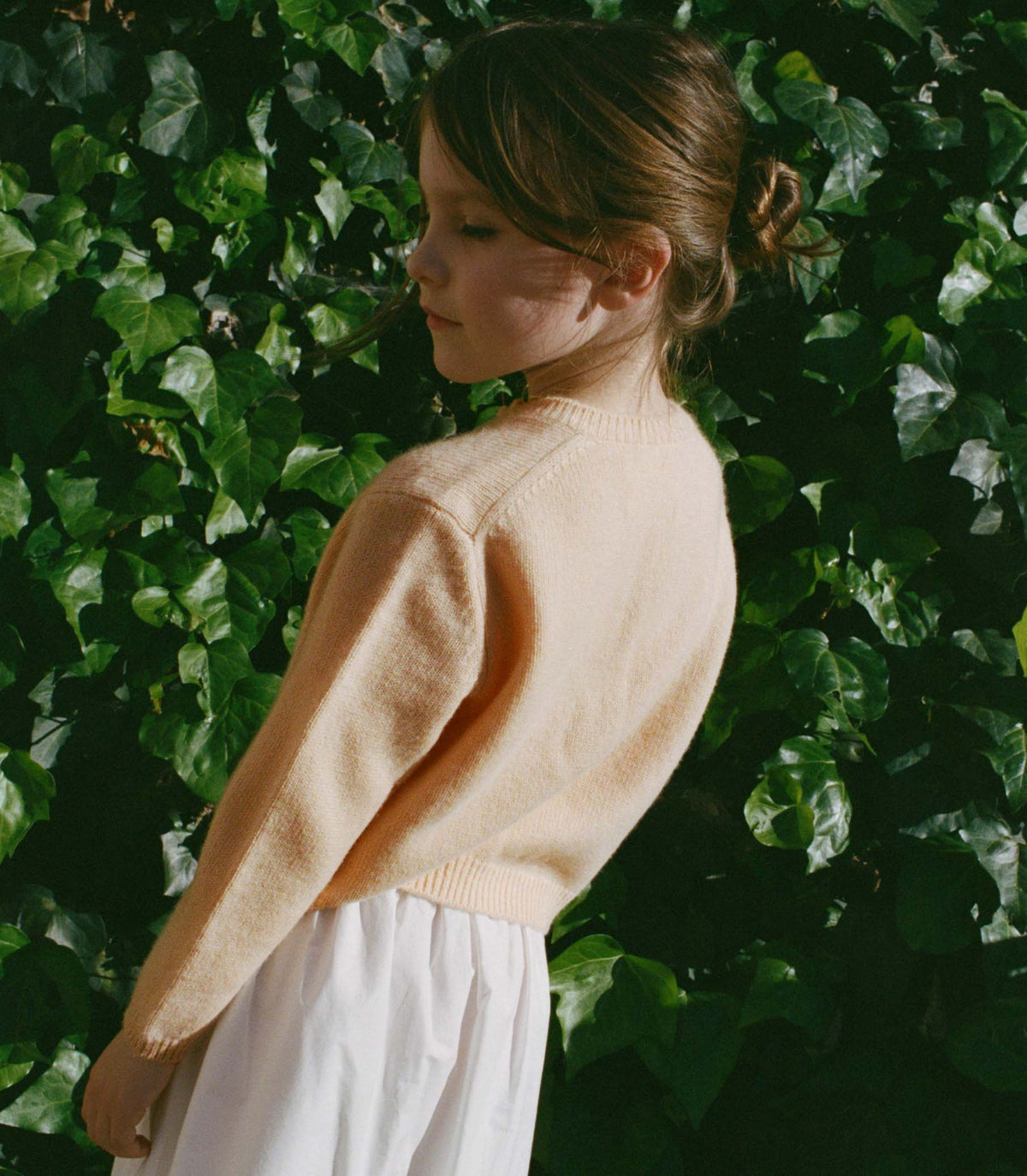 Petit Gardenia Cashmere Cardigan in Light Peach Sorbet, view 4